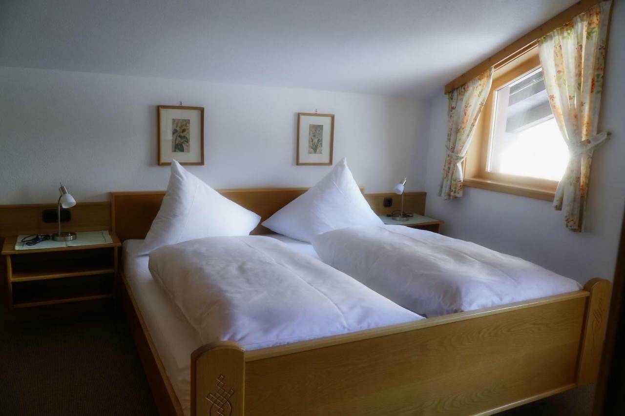Haus Vasul Hotel Sankt Anton am Arlberg Exterior photo